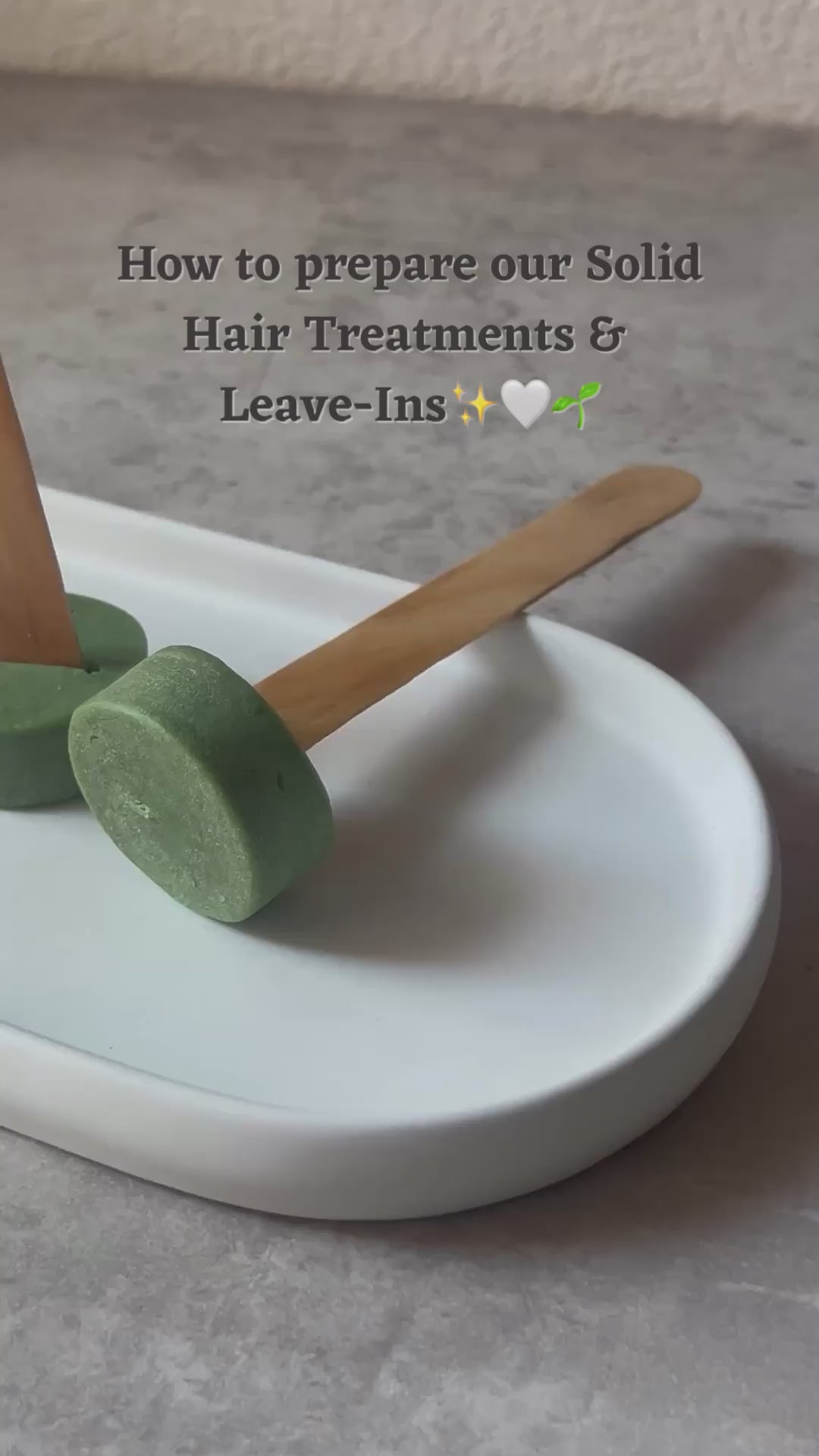 Anti-Frizz Leave-In Hair Treatment
